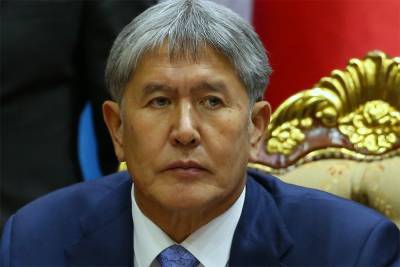 Президент Киргизии Сооронбай Жээнбеков объявил о своей отставке