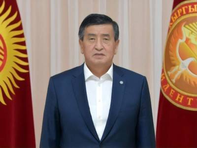 Президент Кыргызстана решил уйти в отставку