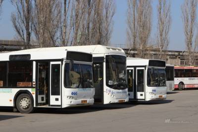 Автобусы маршрута № 13 переходят на осенне-зимний график работы