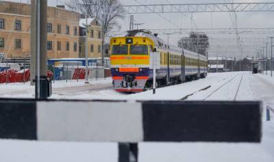 Парадокс латвийского транспорта: деньги уходят, старые поезда остаются