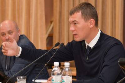 Михаил Дегтярев встретился с учителями и соцработниками в Хабаровске
