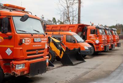 В ожидании снега: дорожные службы Ленобласти перешли на усиленный режим работы