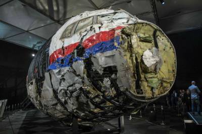 РФ объявила о выходе из консультаций по MH17 с Австралией и Нидерландами