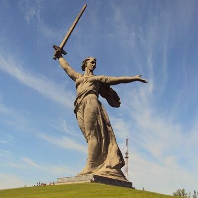 ФСБ: среди целей террористов в Волгограде был монумент "Родина-Мать"
