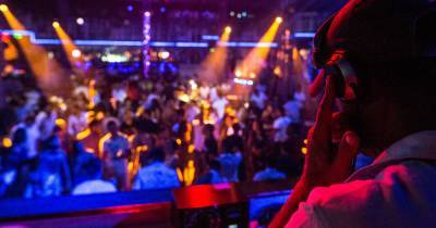 В Москве изменятся правила входа в ночные клубы из-за коронавируса
