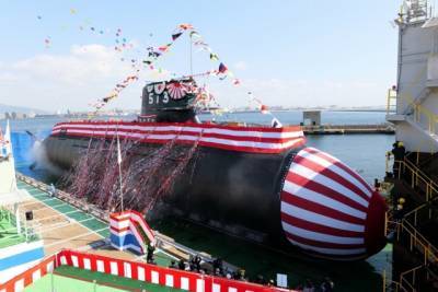 Японцы спустили на воду первую субмарину нового типа