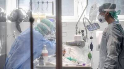 "Больницы уже в коллапсе": в Украине грядет самый тяжелый период из-за пандемии, врач назвала сроки