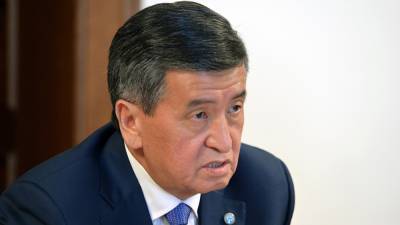 В Кремле отреагировали на отставку президента Киргизии