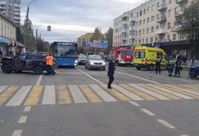 В ДТП на улице Горького в Твери травмы получили два человека