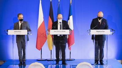 ФРГ, Франция и Польша выступили за сохранение «реалистичного диалога» с Россией