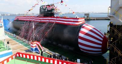 Япония спустила на воду первую субмарину нового типа