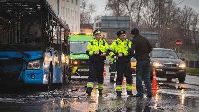 Полиция будет высаживать из московского транспорта пассажиров без масок