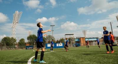 Будут деньги и новые поля: центр подготовки юных футболистов "Шинника" получил новый статус