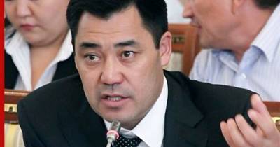 Полномочия президента Киргизии перешли к премьер-министру страны