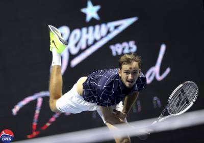 С St. Petersburg Open выбыл россиянин Даниил Медведев