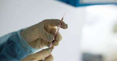 Массовая вакцинация от коронавируса может начаться в ноябре — Минздрав