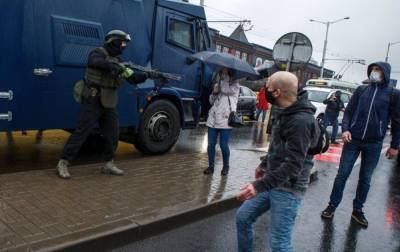 Минская милиция готова применять табельное оружие против митингующих