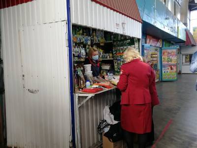 Сотрудники Роспотребнадзора проверили центральный рынок Ульяновска