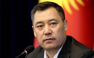 Власть в Киргизии официально перешла к премьер-министру Садыру Жапарову