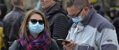 Водителей автобусов в Белгороде обязали продавать маски по 15 рублей
