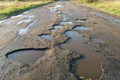 Жителям одного из городов Тверской области пришлось через суд добиваться ремонта дорог