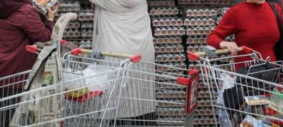 Осенние яблоки и куриное мясо повлияли на инфляцию в Карелии