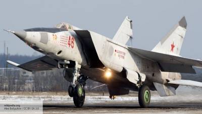 В США выявили победителя в битве между МиГ-25 и F-15