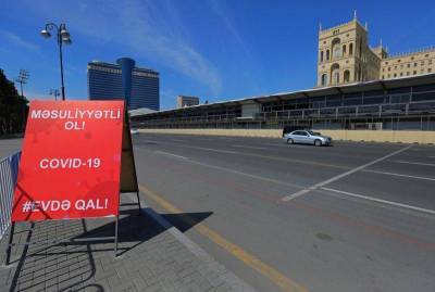 Баку до 2 ноября остановит метро из-за коронавируса