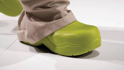 Вещь дня: резиновые ботинки Bottega Veneta