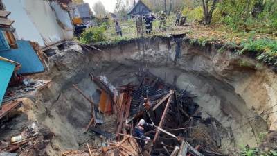 МЧС назвало причину обрушения дома в Брянской области