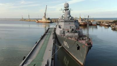 Россия начала военные учения в Каспийском море