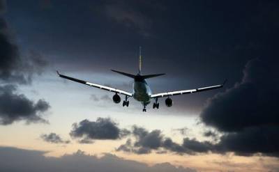 Соединенные Штаты отменяют запрет на полеты своих авиакомпаний в районе Симферополя