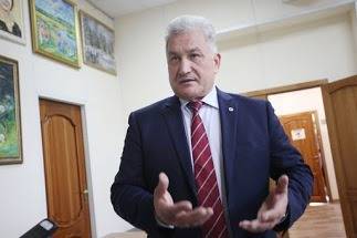 Свердловский министр образования не исключил, что школьные каникулы продлят из-за пандемии