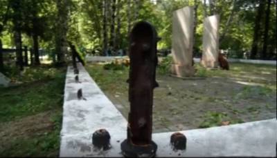 Кузбассовец украл ограждения с памятника солдатам на сумму 1,3 млн рублей