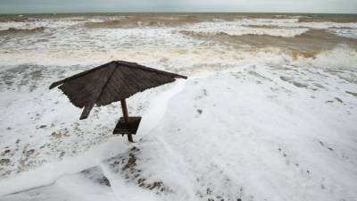 Резкое похолодание и дожди ждут Крым на выходных - МЧС