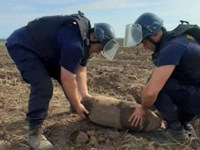 В Одесской области фермер обнаружил две бомбы времен Второй мировой