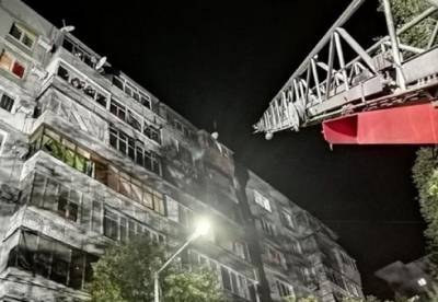В Запорожье произошел пожар в многоэтажке: повреждено семь квартир (фото)