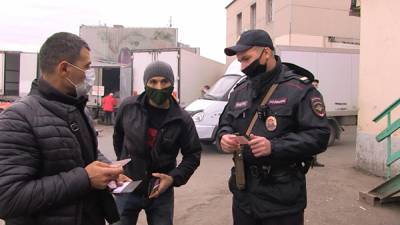 Полиция и ОМОН нагрянули на екатеринбургскую овощебазу: итоги "улова"