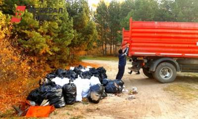 Тюменский регоператор вывез с берега Андреевского озера 7 тонн отходов