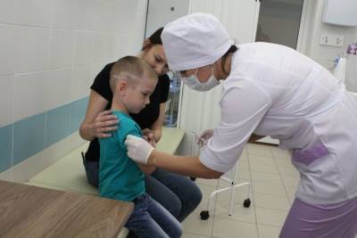 В Татарстане приступят к вакцинации школьников и дошкольников от гриппа