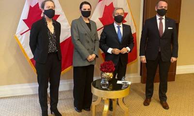 «Усилить давление на режим со всех сторон». Тихановская встретилась с министром иностранных дел Канады