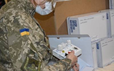В Украине за сутки 332 силовика заболели COVID-19