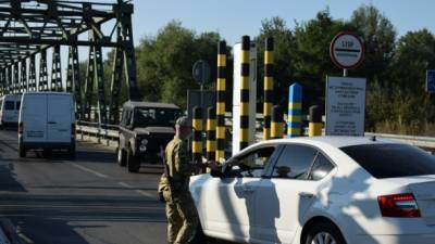 Пограничники предупредили об ограничении движения в пункте пропуска "Тиса" на границе с Венгрией