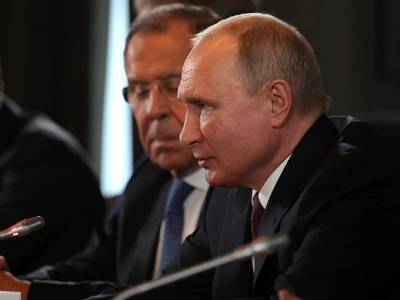 Путин предложил продлить СНВ-3 на год «безо всяких условий»