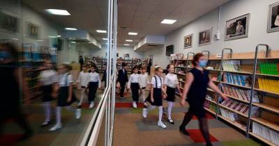 Власти Москвы разъяснили новый порядок работы школ
