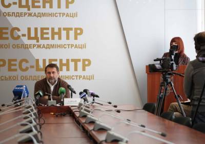 Коронавирус на Луганщине распространяется бешеными темпами. Не хватает врачей, - Гайдай