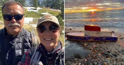 Супруги нашли кораблик, отправленный с посланием в океан 27 лет назад