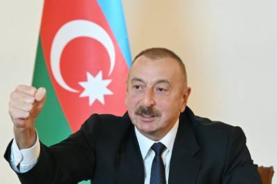 Алиев назвал перемирие в Карабахе инициативой Армении