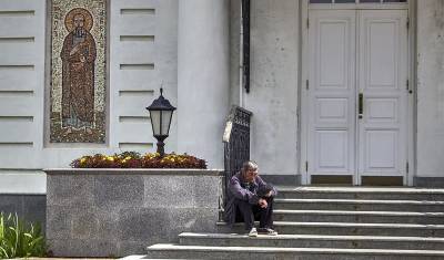 Бездомный аферист выманил у священника 42 тыс. рублей, пообещав щедрые пожертвования