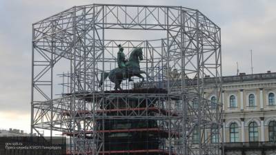 "Ленсвет" начал реализовывать проект подсветки памятников Петербурга